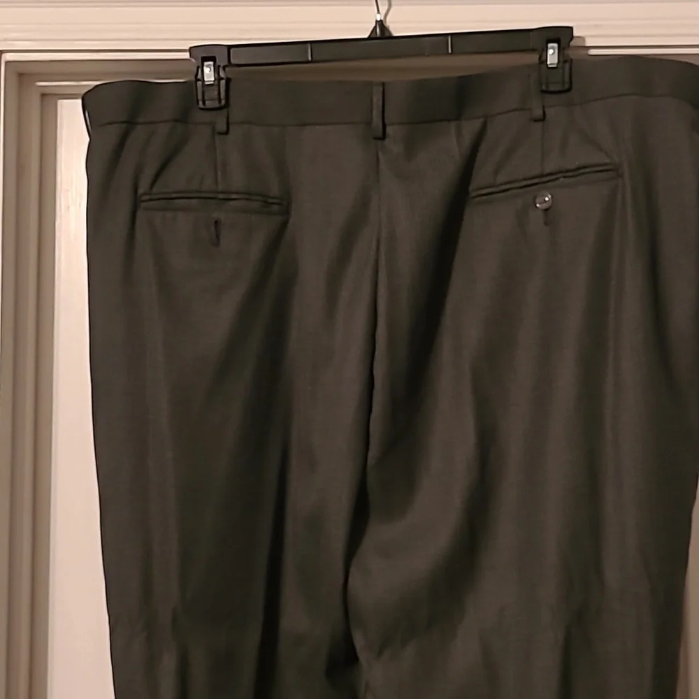 Savane Men's Dark Gray Dress Pants 48x32